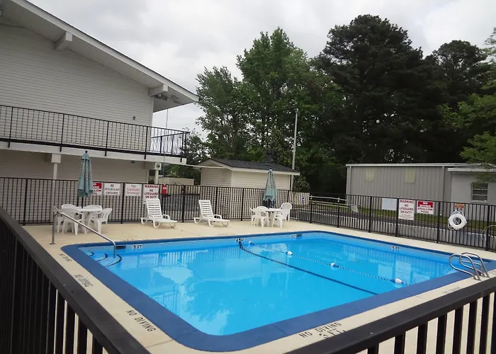 Americas Best Value Inn - Goldsboro