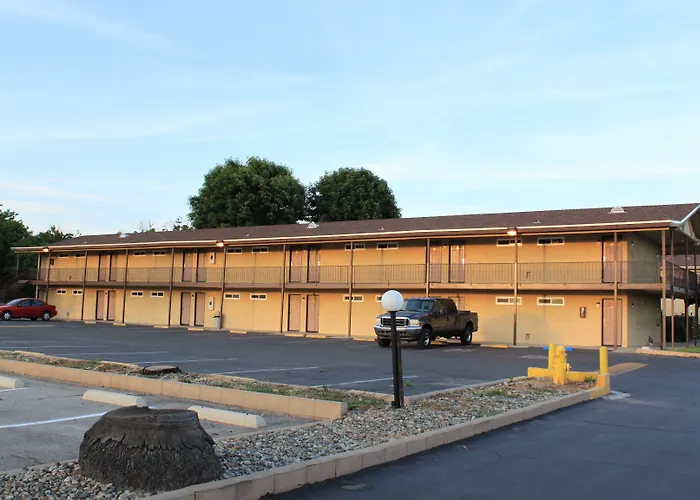 Menifee Inn