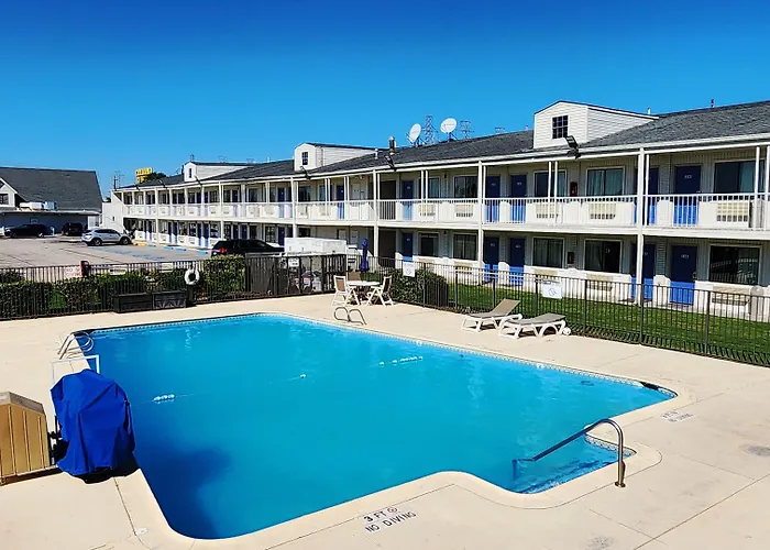 Motel 6-Webster, Tx - Houston - Nasa Lake