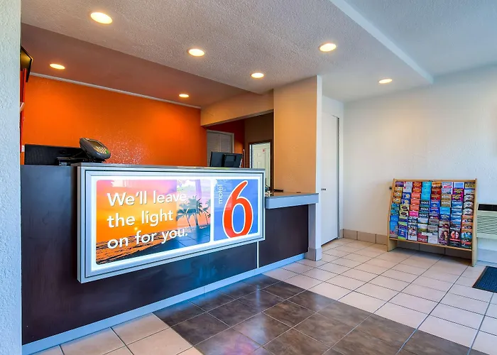Motel 6-Rowland Heights, Ca - Los Angeles - Pomona