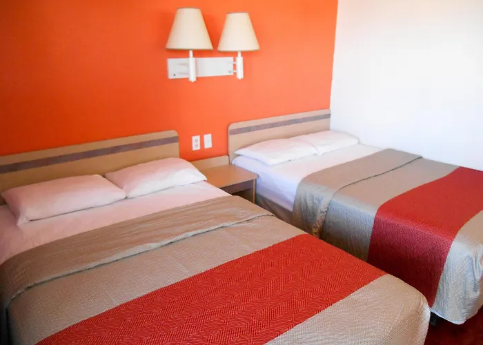 Motel 6-Greenville, Tx