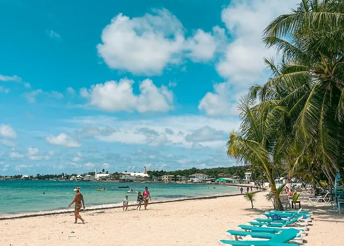Hotel Cocoplum Beach