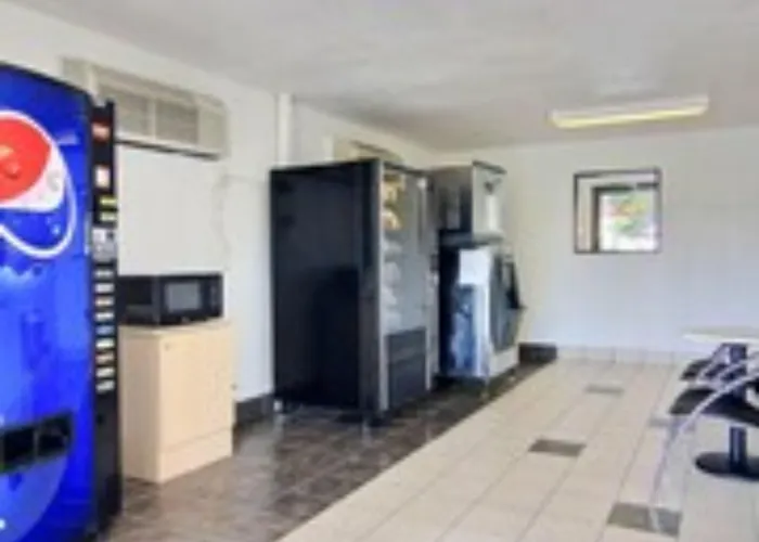 Motel 6-Kingsville, Tx