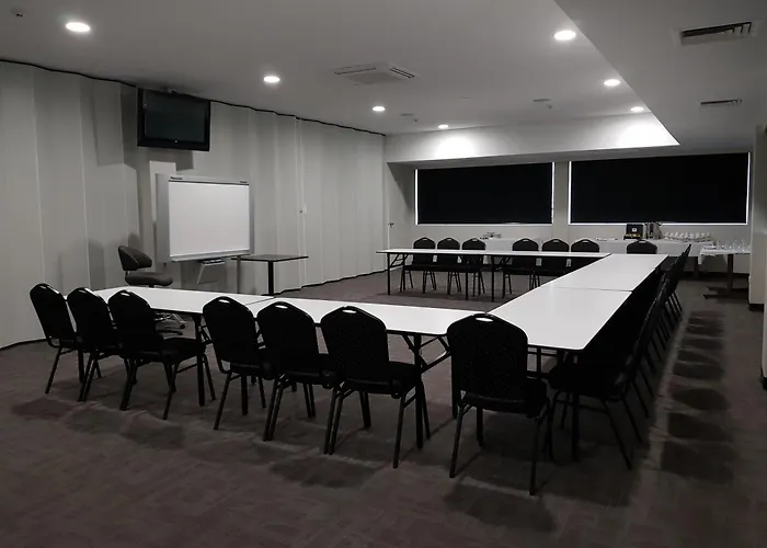Burnie Central Townhouse Hotel