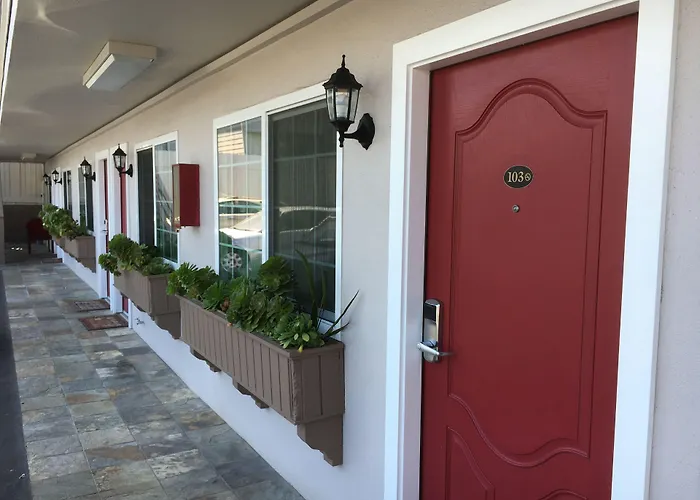 Morro Crest Inn