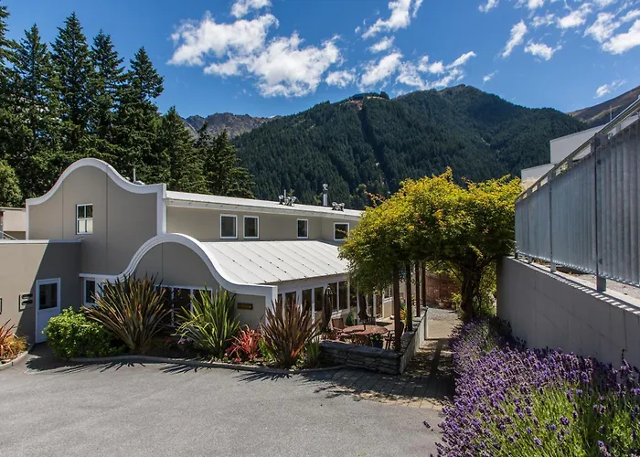 The Central Hotel Queenstown, A Naumi Chapter