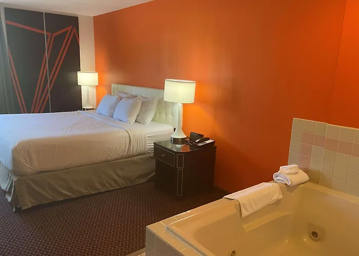 Howard Johnson By Wyndham Manteno