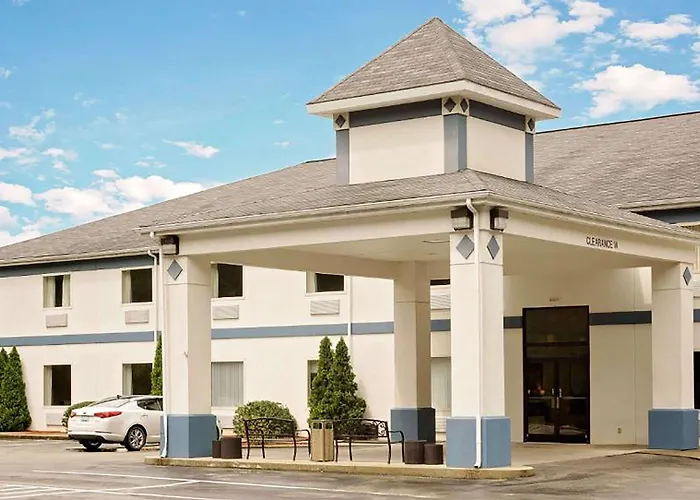 Magnason Hotel