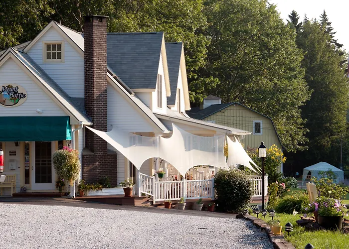 Mount Battie Inn