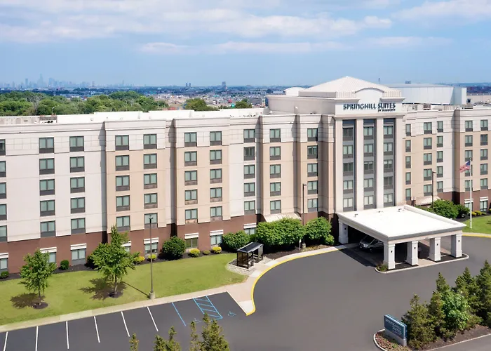 Springhill Suites By Marriott Newark International Airport