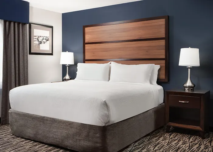 Garner Hotel Auburn - Seattle By Ihg