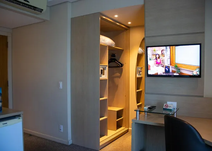 Kayros Business Hotel
