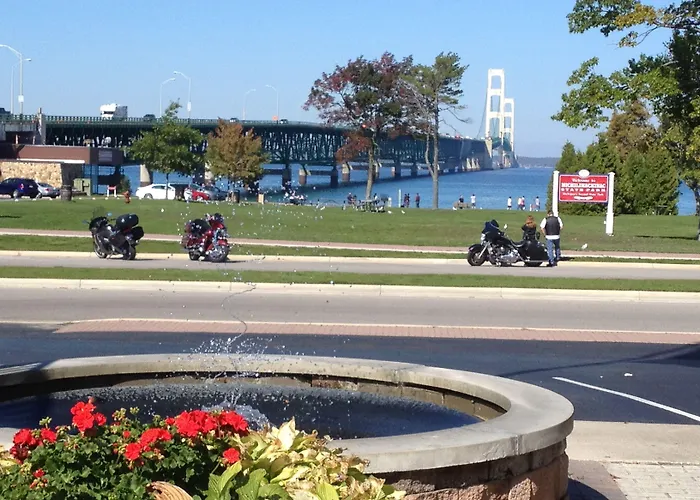 Parkside Inn Bridgeview