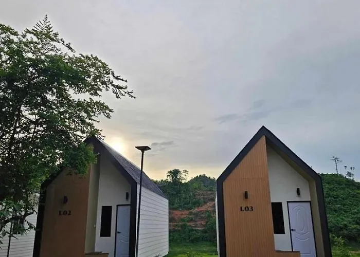 Moon Lake Resort-Coffee And Camping
