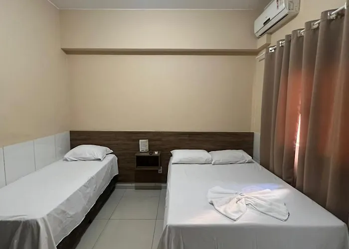 Hotel Pinheiro