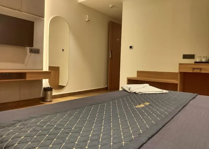 Hotel Imperia Grand