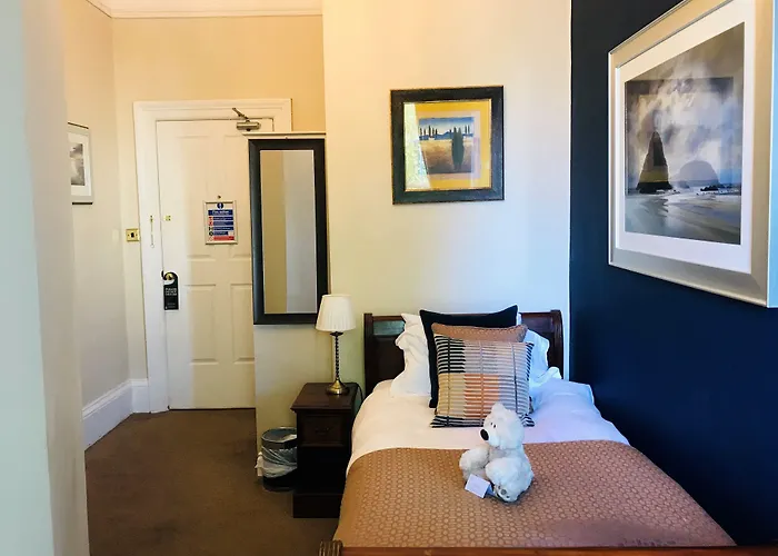 Clarence Court Hotel