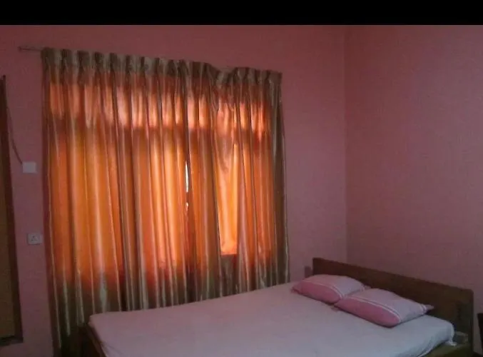 White House Holiday Resort