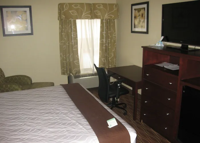 Best Western Plus Springfield Airport Inn