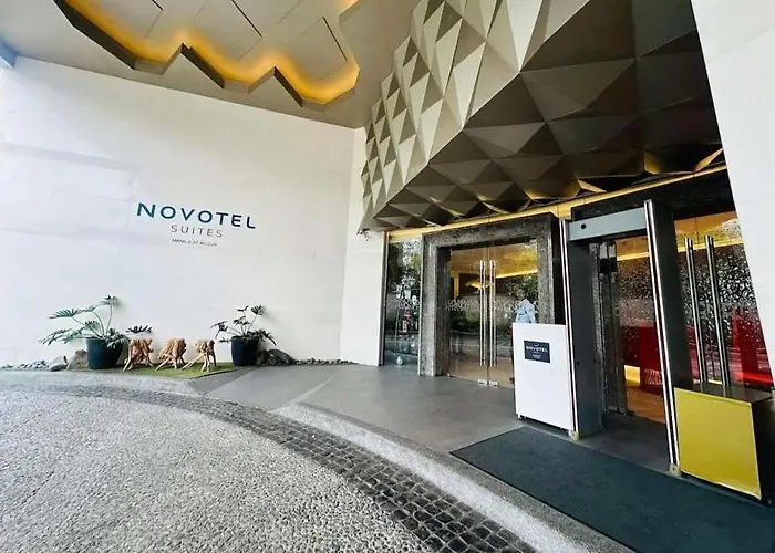 Novotel Rockwell View Hotel Residences