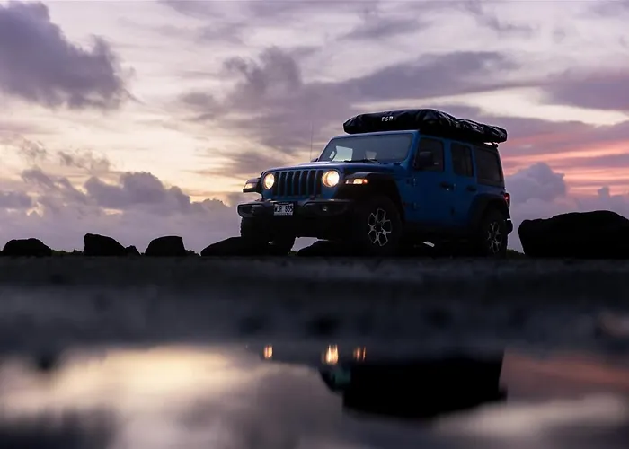 Cozy Getaway Rooftop Camper Fully Equipped Rubicon