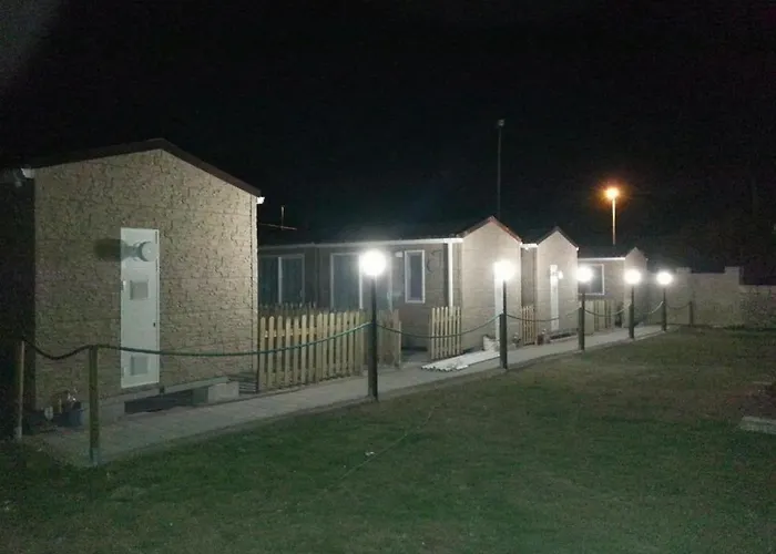 I Faraglioni Bungalow & Area Camper