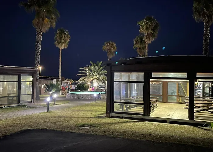 I Faraglioni Bungalow & Area Camper