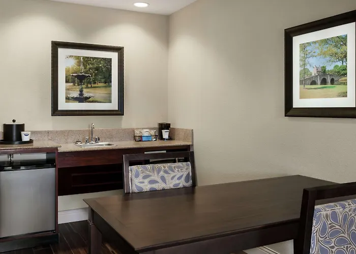 Hampton Inn & Suites Montgomery-Eastchase