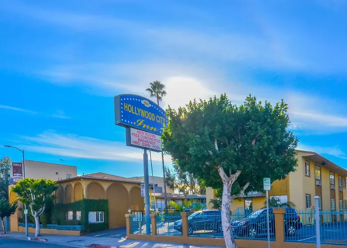 Hollywood City Inn
