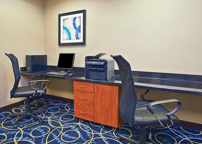 Holiday Inn Express And Suites Pittsburgh West Mifflin By Ihg