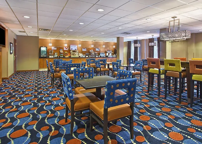 Holiday Inn Express And Suites Pittsburgh West Mifflin By Ihg