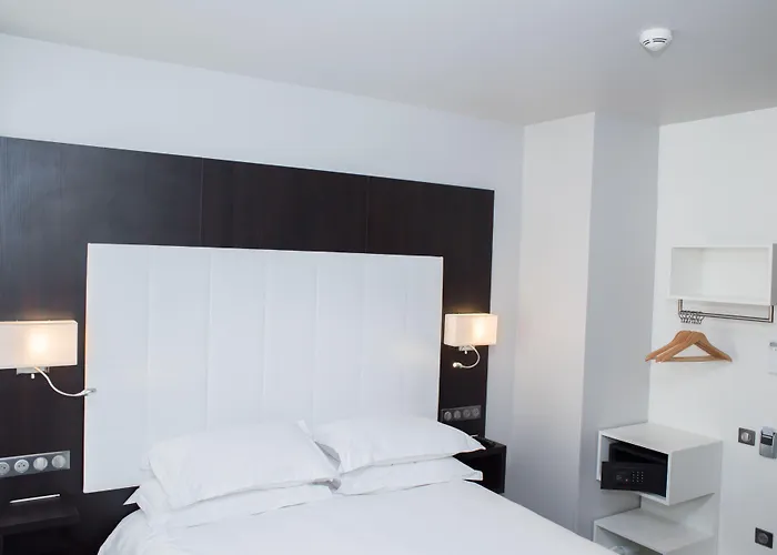 Hotel 64 Nice