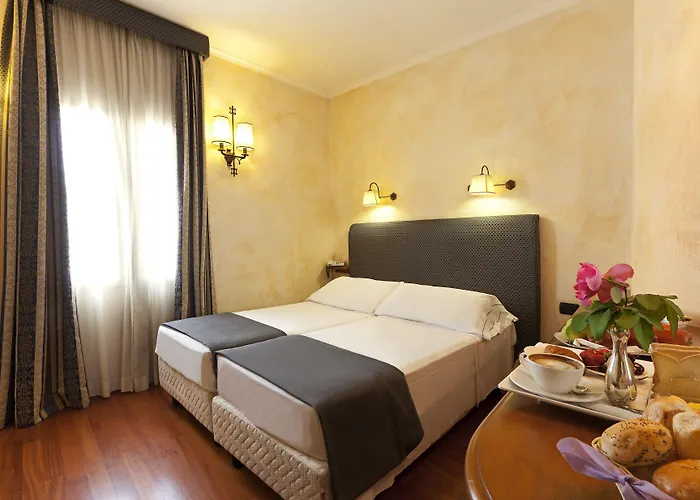 Hotel La Fenice Roma