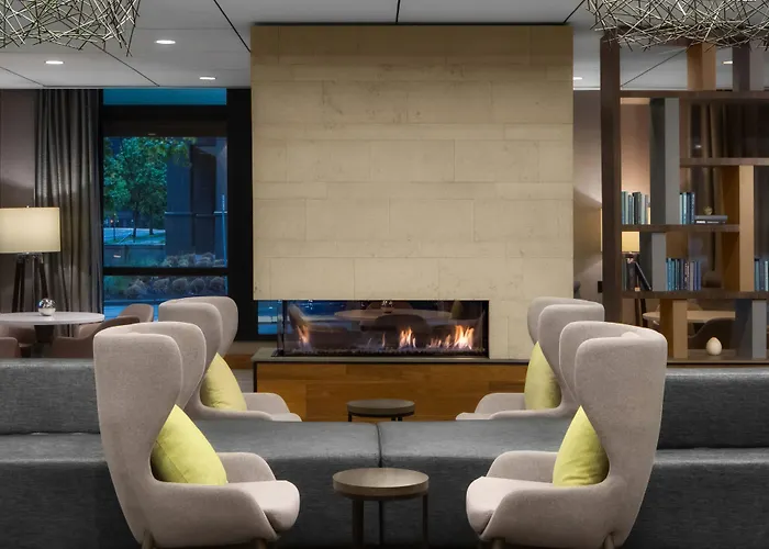 Courtyard By Marriott Seattle Bellevue/Downtown