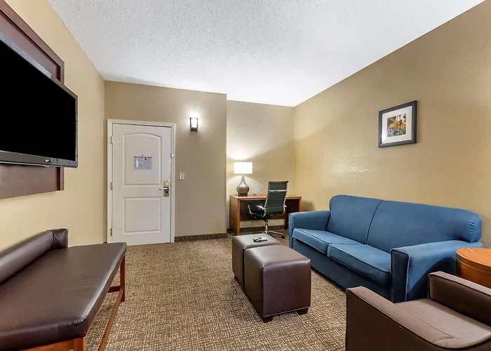 Comfort Inn & Suites El Dorado