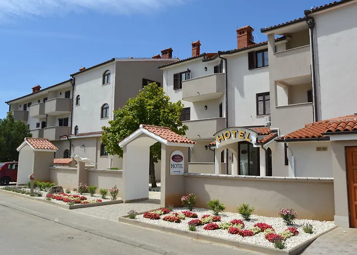 Hotel Villa Letan