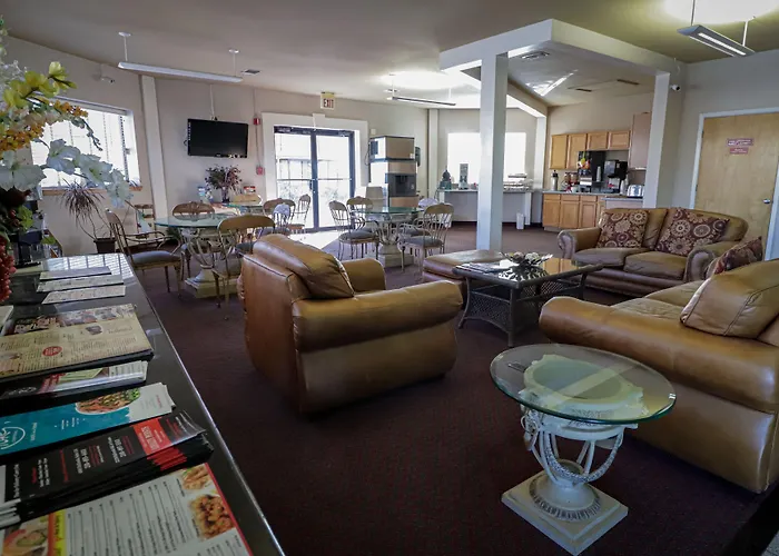 University Inn & Suites