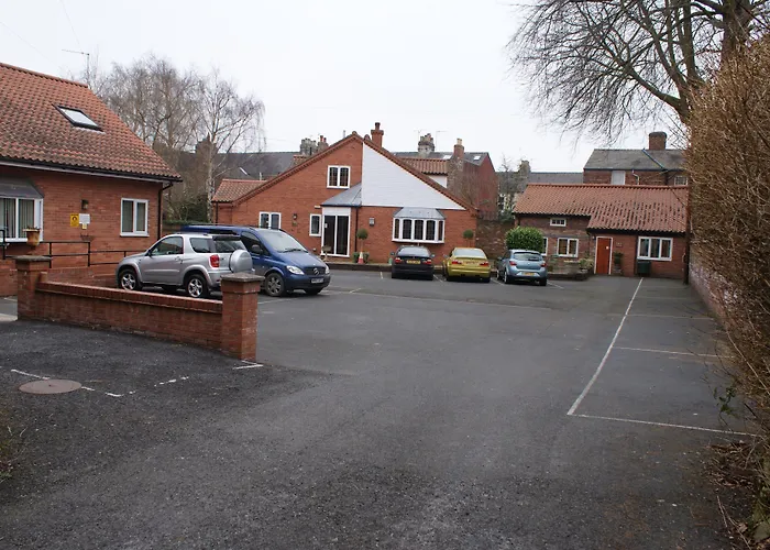 B+B York
