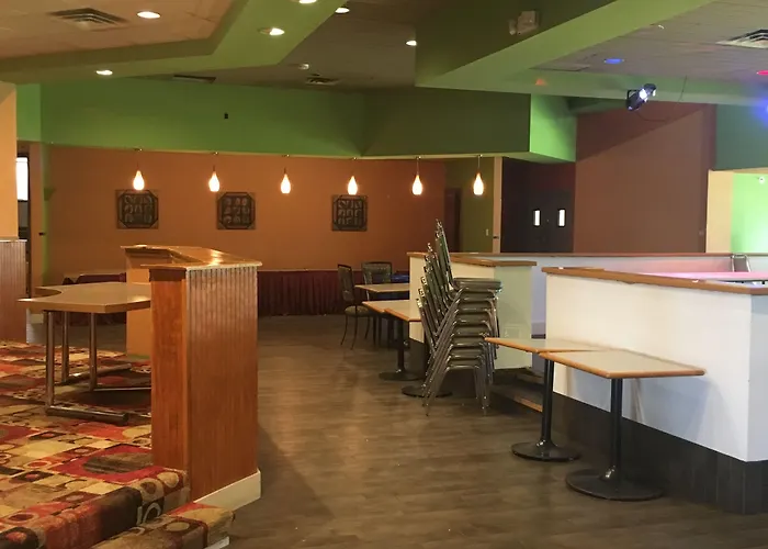 Days Inn By Wyndham Sherman