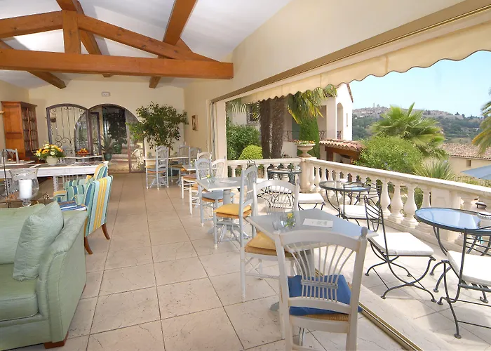 Hotel La Grande Bastide - Teritoria