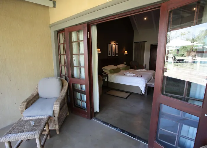 Perry'S Bridge Hollow Boutique Hotel
