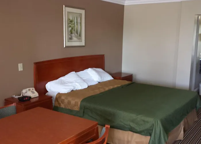 Regency Hotel - Moreno Valley
