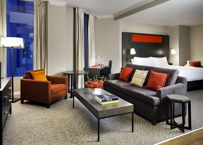 One King West Hotel And Residence