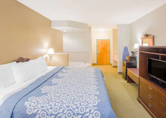 Days Inn By Wyndham Hattiesburg Ms