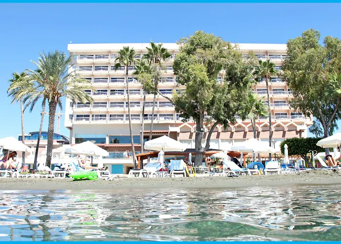 Poseidonia Beach Hotel