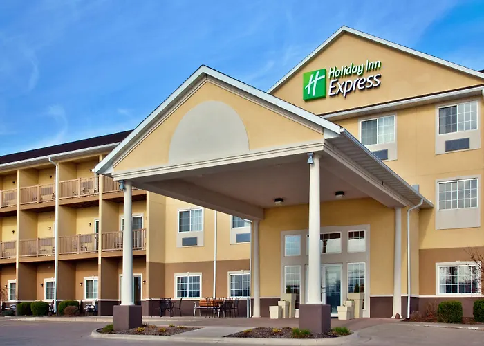 Holiday Inn Express Le Claire Riverfront-Davenport By Ihg