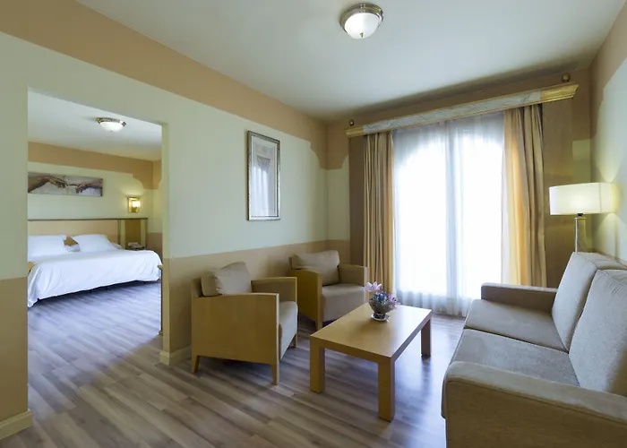 Hotel Fuente Las Piedras