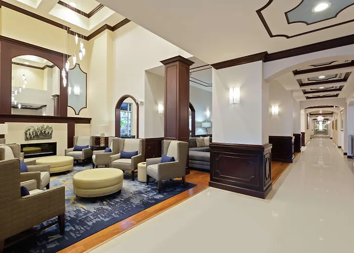 Hampton Inn & Suites Wellington