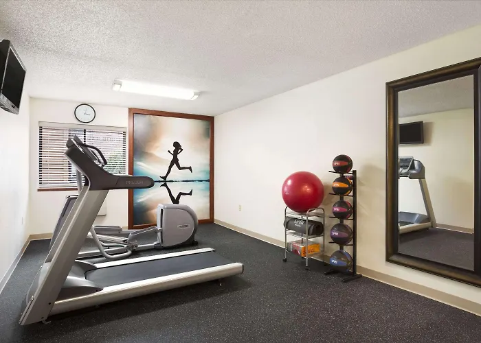 Days Inn By Wyndham Middletown