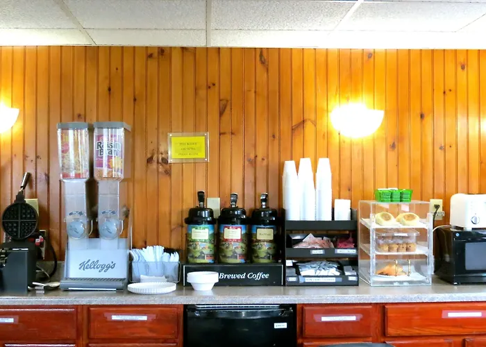 Budget Host Airport Inn